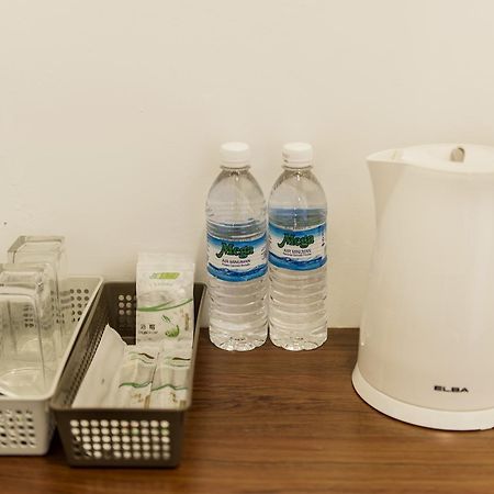 Luna Capsule Semporna Exterior photo